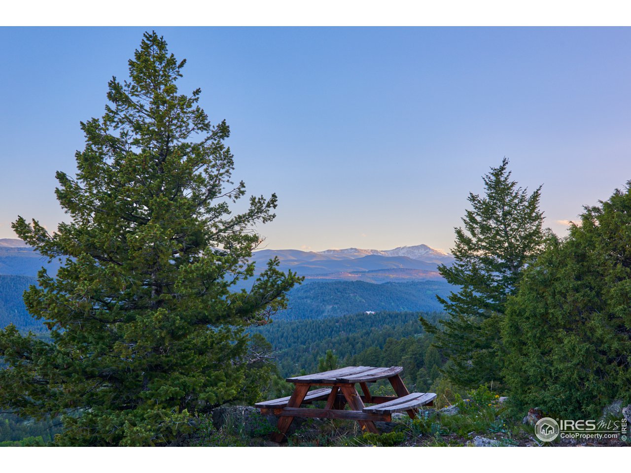 689 Sugarloaf Mountain Road Boulder, CO 80302 - Photo 4 of 31 Pack your lunch and stay a while......