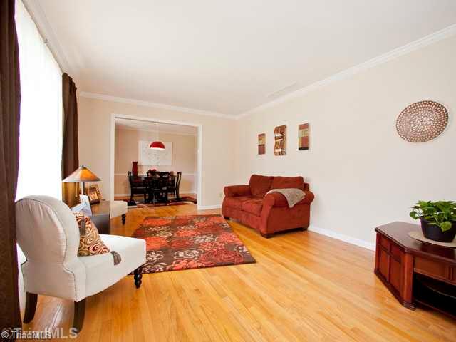 2001 Red Forest Road Greensboro, NC 27410 - Photo 4 of 16 Living Room.