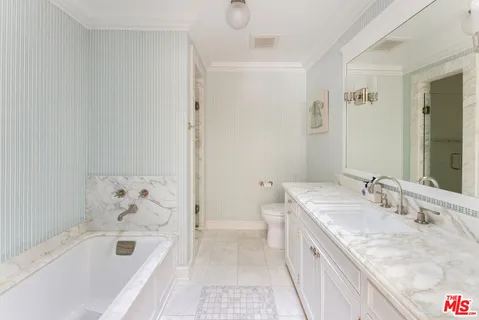 $8,975,000 | 320 Hilgard Avenue, Los Angeles, CA 90024