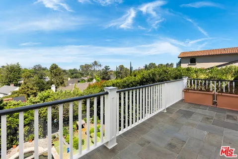 $8,975,000 | 320 Hilgard Avenue, Los Angeles, CA 90024