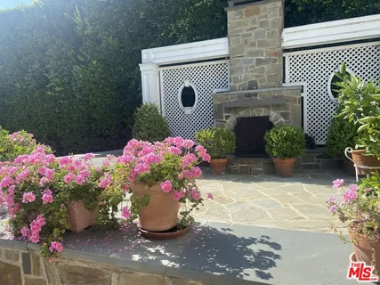 $8,975,000 | 320 Hilgard Avenue, Los Angeles, CA 90024