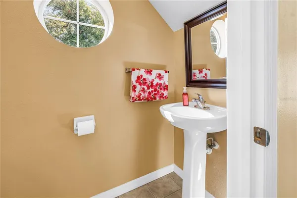 $529,000 | 1014 Ewing Place, Clearwater, FL 33756