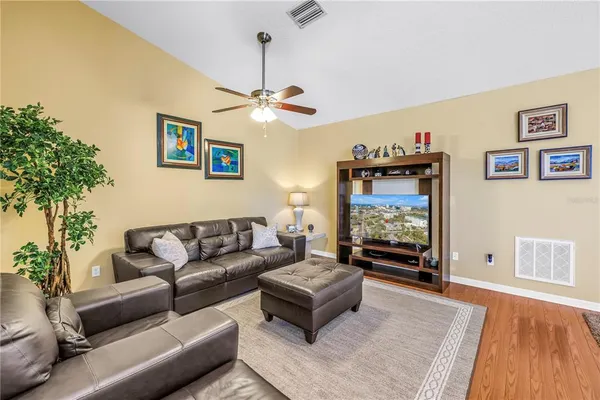 $529,000 | 1014 Ewing Place, Clearwater, FL 33756