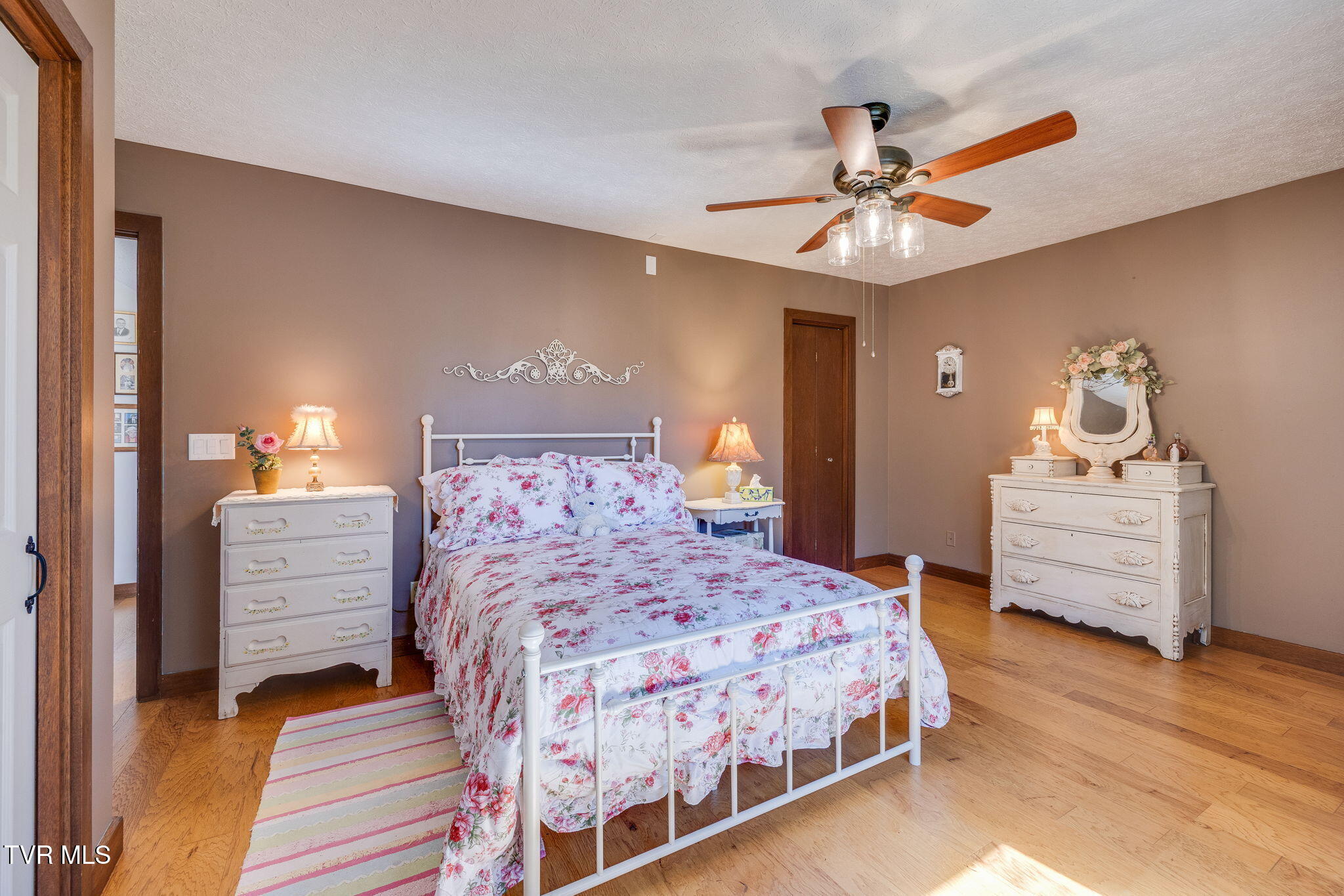137 Columbine Road Kingsport, TN 37660 - Photo 34 of 65 033