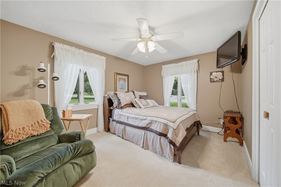 6118 Wiclif Road Northeast Canton, OH 44721 - Photo 31 of 48