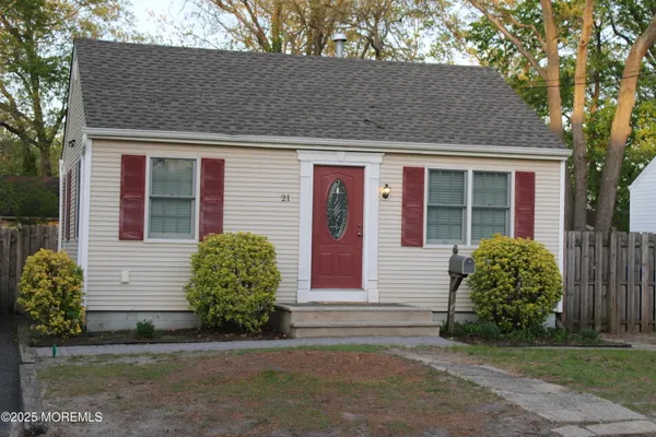 $2,400 | 21 Coolidge Drive, Brick, NJ 08724
