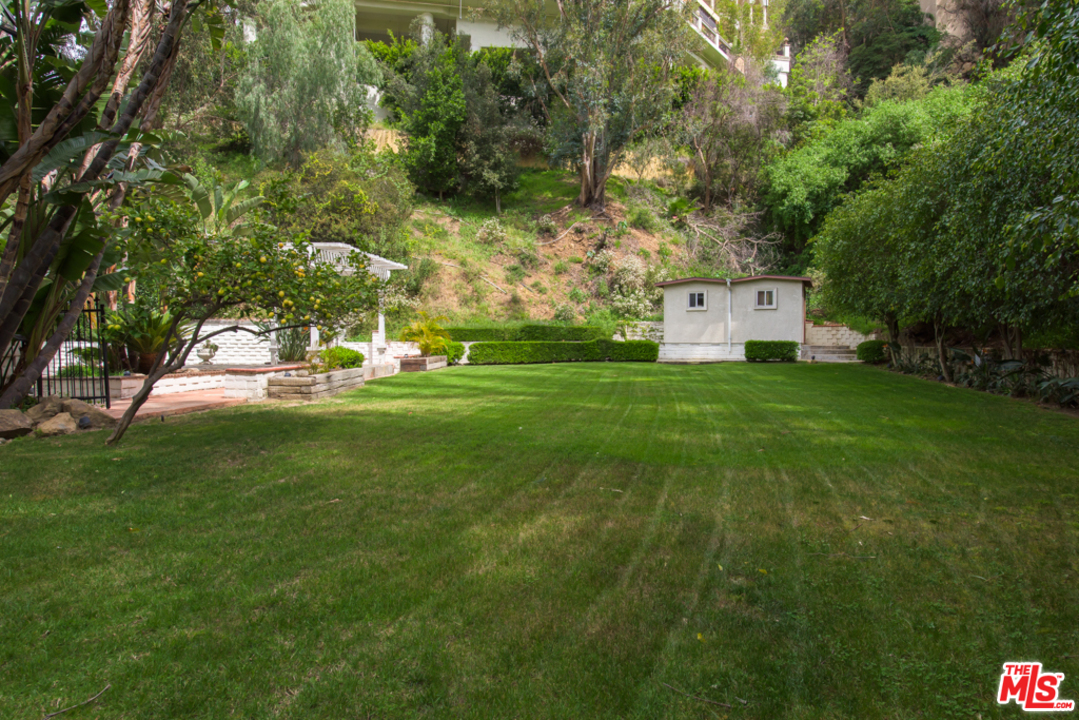 2332 Malaga Road Los Angeles, CA 90068 - Photo 28 of 34