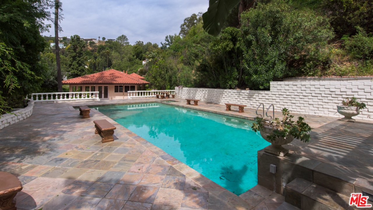 2332 Malaga Road Los Angeles, CA 90068 - Photo 29 of 34