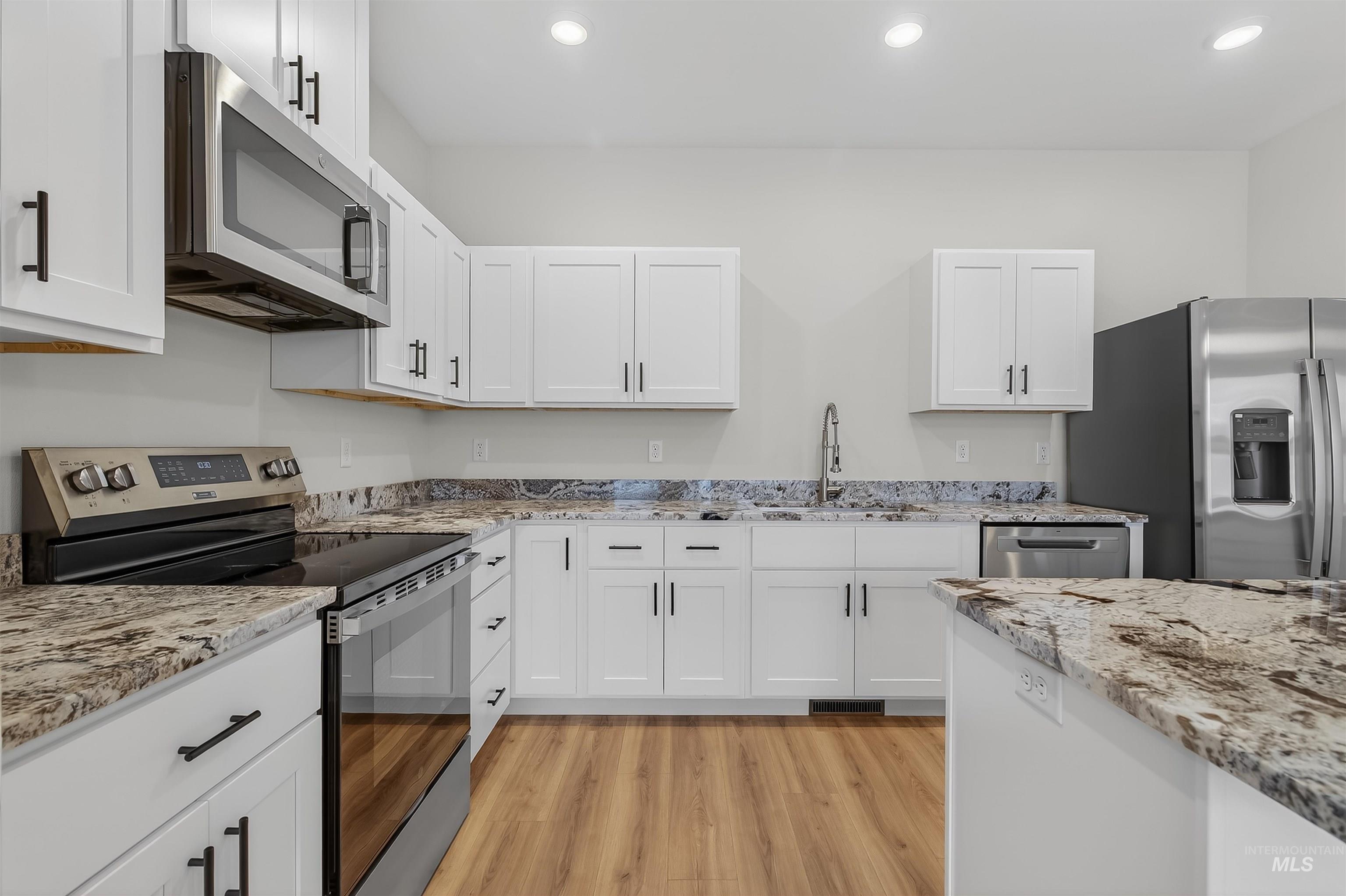 3714 Slate Court Lewiston, ID 83501 - Photo 2 of 17