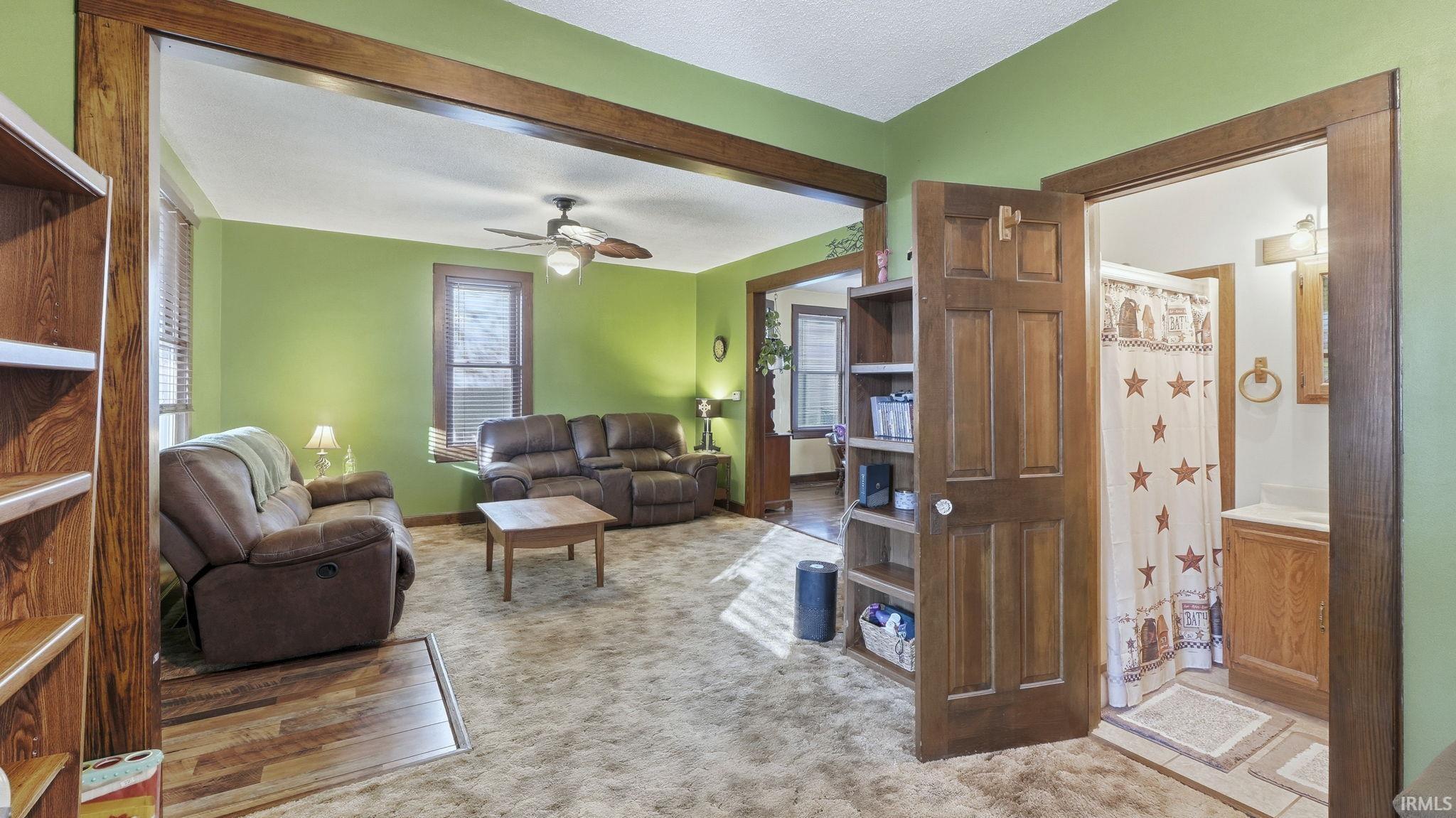 406 Perry Avenue Fort Wayne, IN 46808 - Photo 12 of 28 Gallery Image 12
