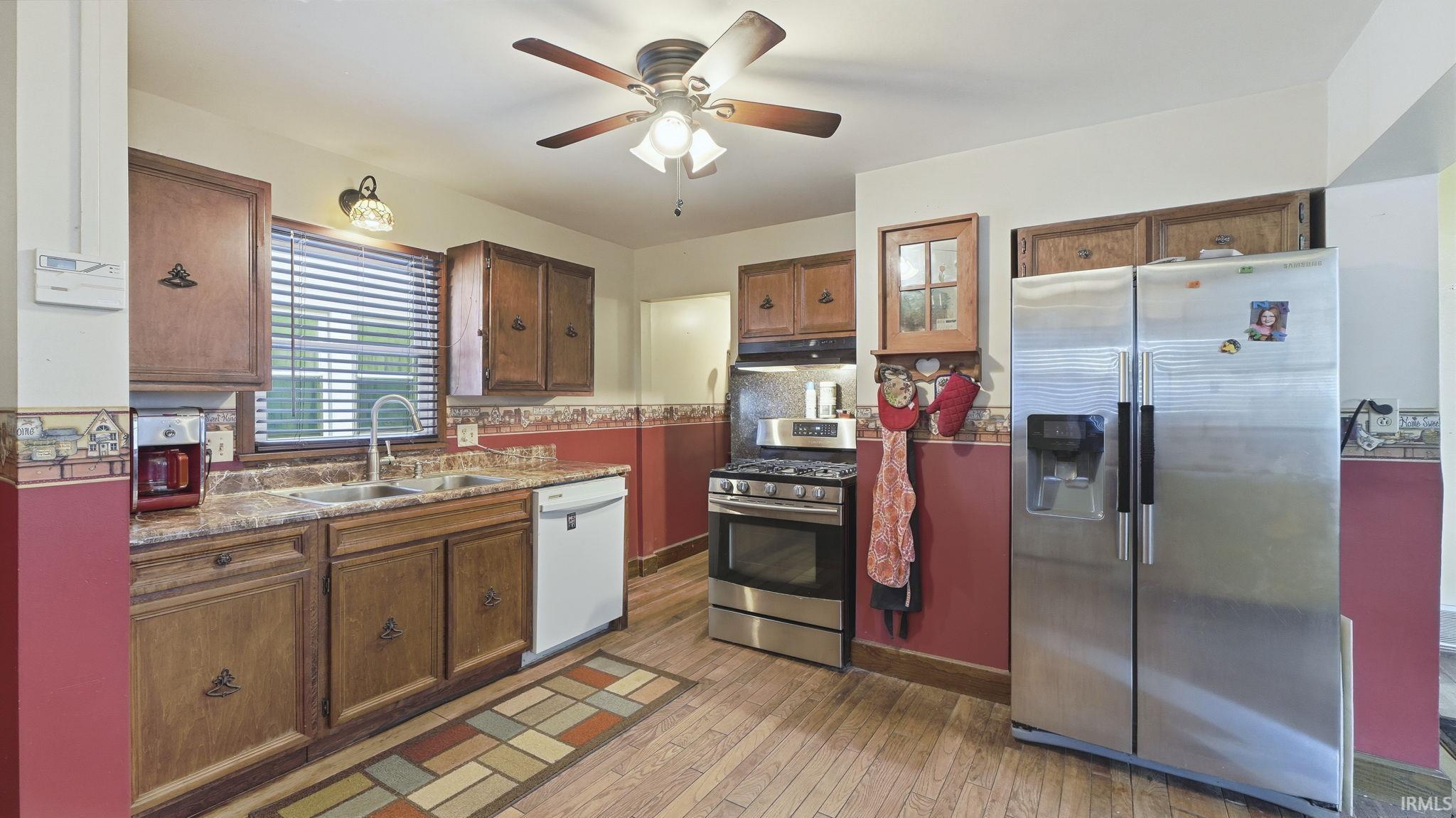 406 Perry Avenue Fort Wayne, IN 46808 - Photo 8 of 28 Gallery Image 8
