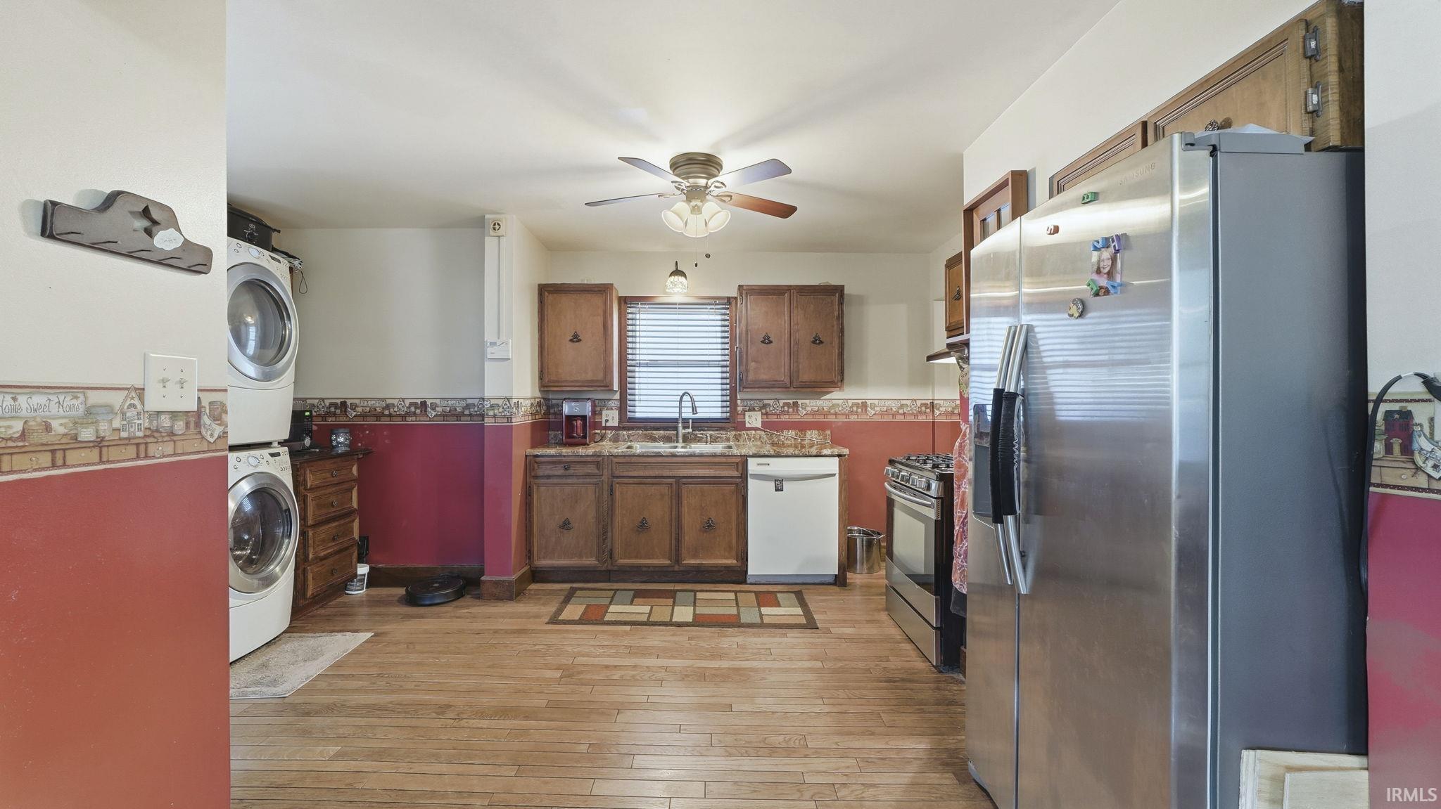 406 Perry Avenue Fort Wayne, IN 46808 - Photo 9 of 28 Gallery Image 9