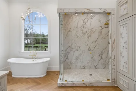 $5,950,000 | 2122 Old Hickory Boulevard, Nashville, TN 37215