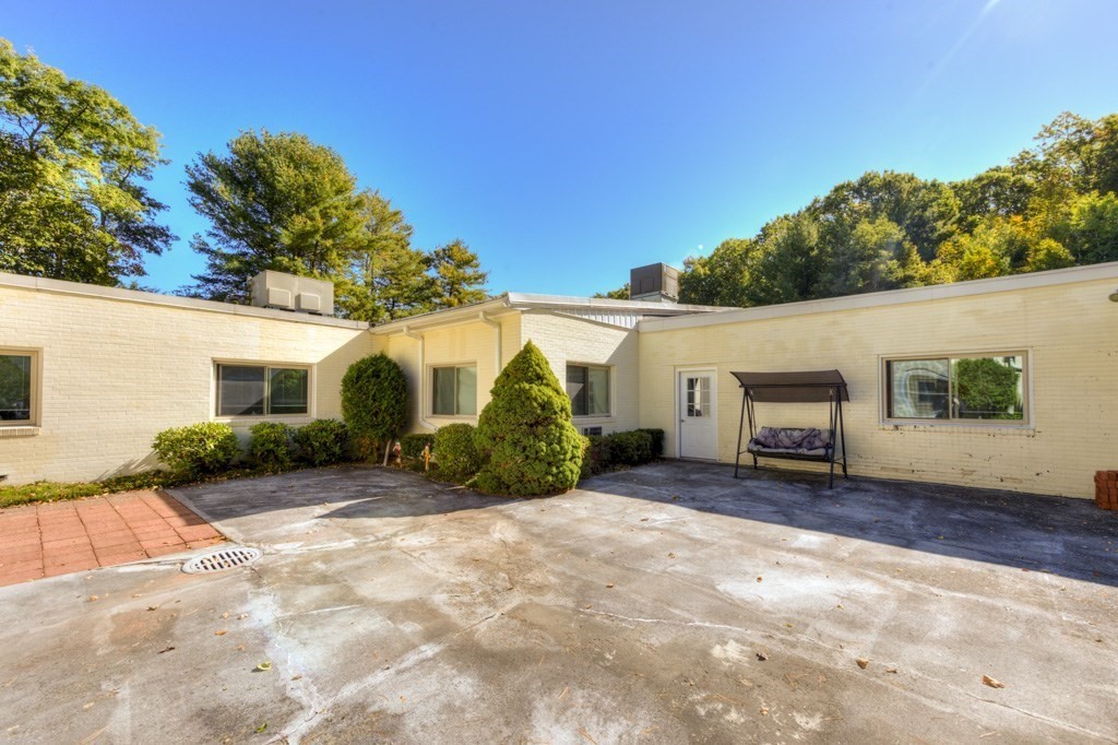215 Mill Street, Unit 113 Worcester, MA 01602 - Photo 18 of 21