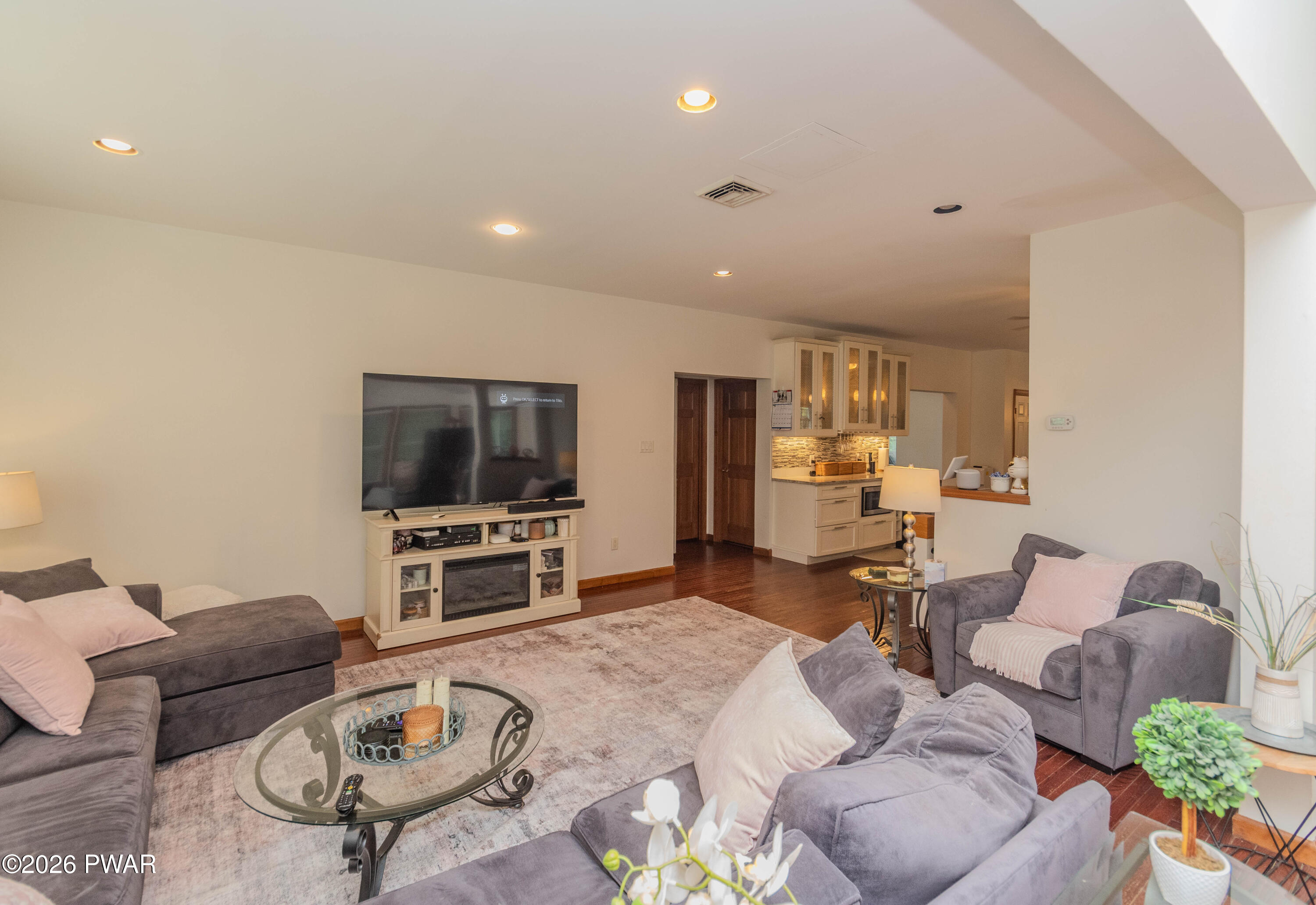 160 Mountain Springs Road Milford, PA 18337 - Photo 21 of 74
