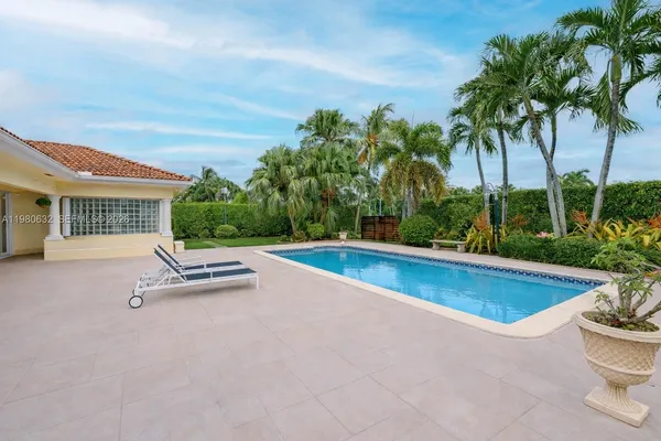 $1,669,000 | 16701 Southwest 84th Court, Palmetto Bay, FL 33157