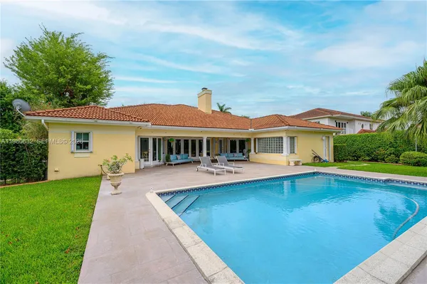 $1,669,000 | 16701 Southwest 84th Court, Palmetto Bay, FL 33157