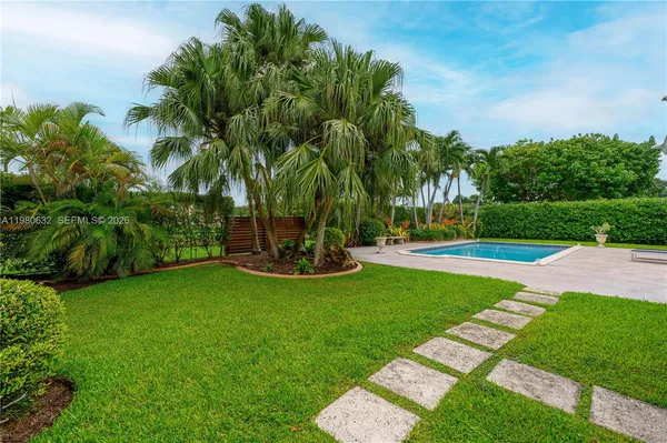 $1,669,000 | 16701 Southwest 84th Court, Palmetto Bay, FL 33157