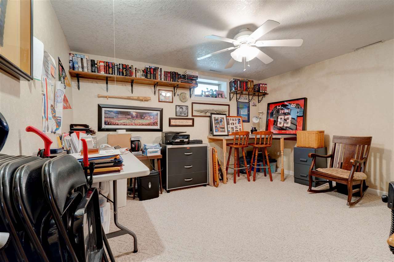 1059 Evans Avenue West Liberty, IA 52776 - Photo 27 of 50 Gallery Image 27