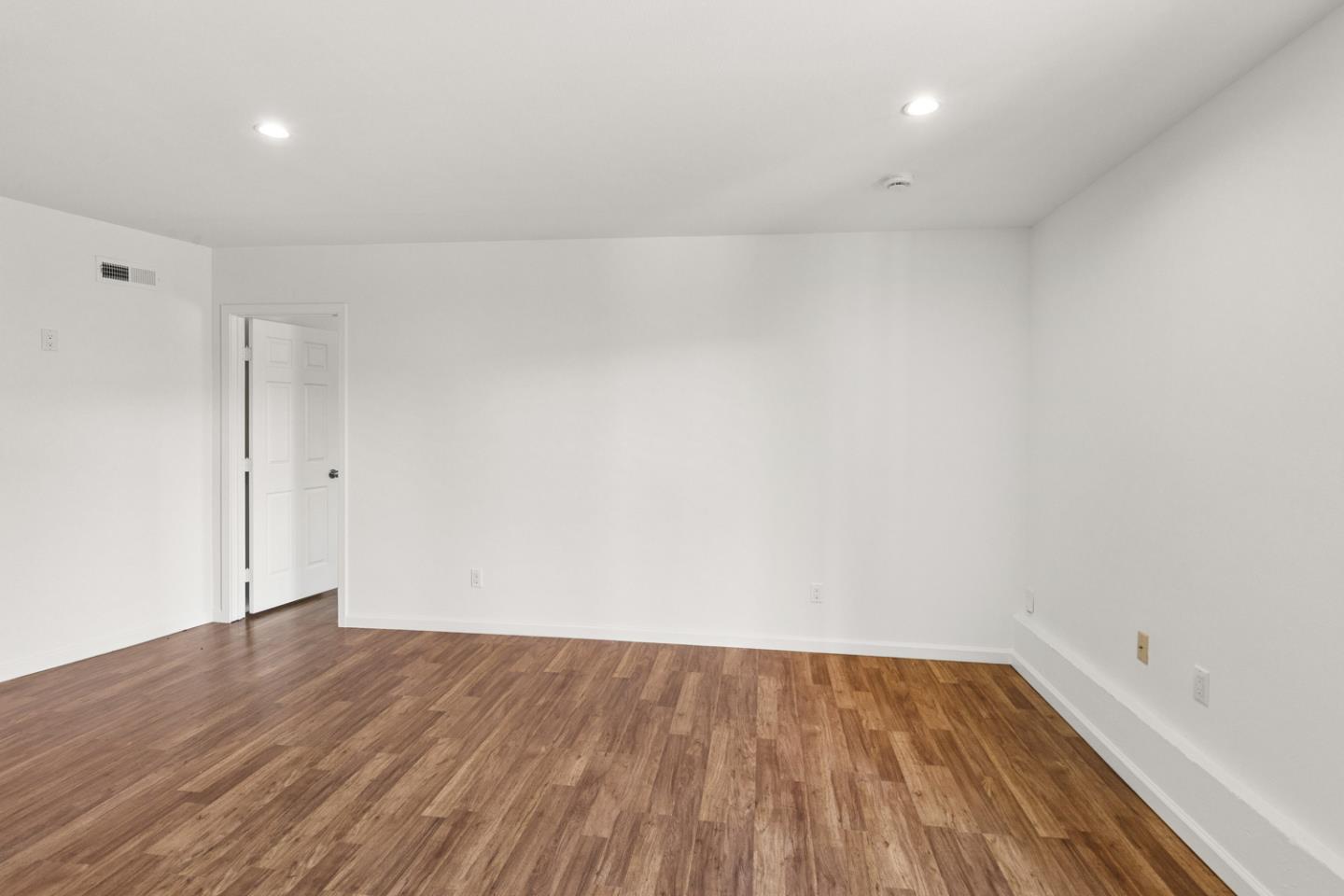 12882 Viscaino Road Los Altos Hills, CA 94022 - Photo 47 of 52
