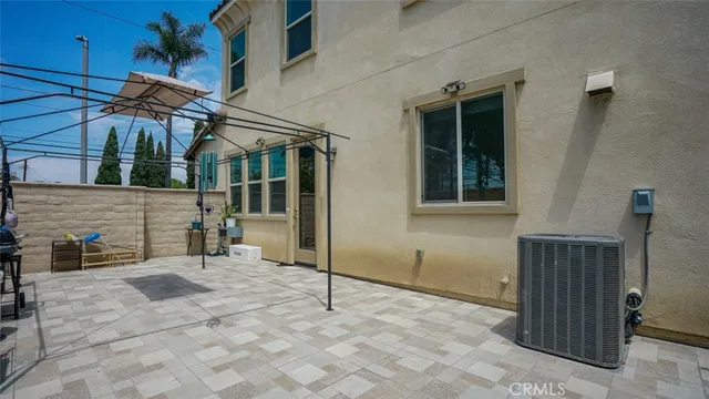 $865,000 | 4248 West 5th Street, Santa Ana, CA 92703