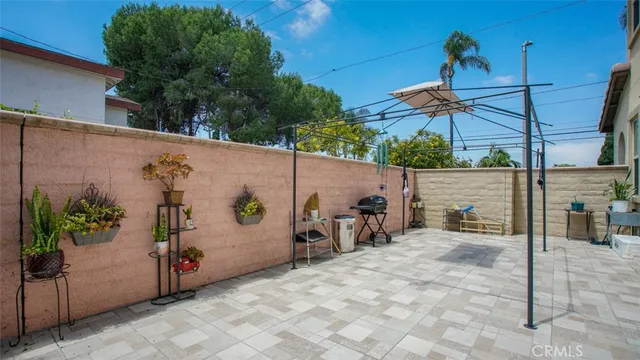 $865,000 | 4248 West 5th Street, Santa Ana, CA 92703