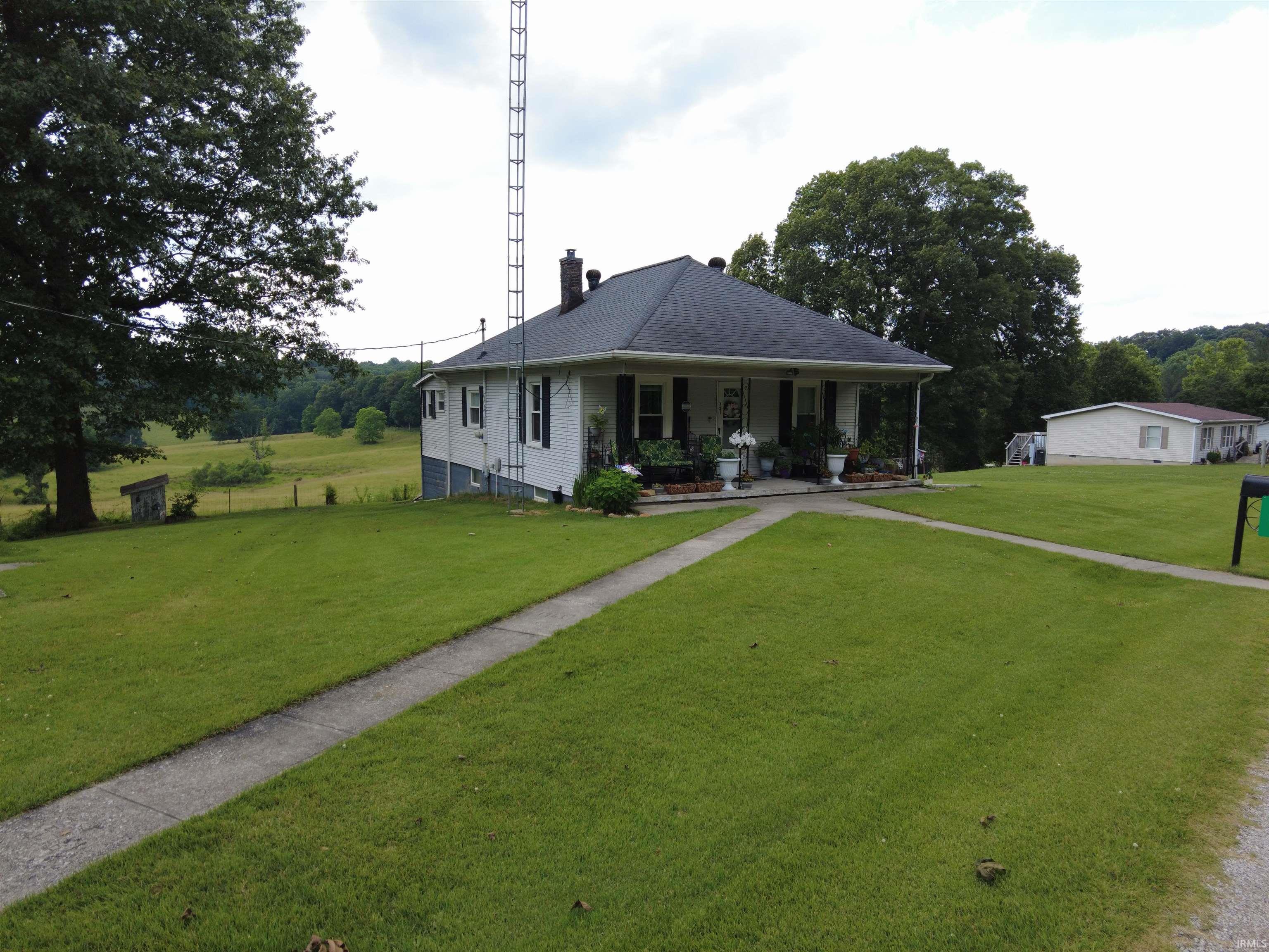 721 Ridge Road Williams, IN 47470 - Photo 2 of 24