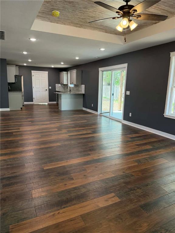902 Morgan Street St. Joseph, MO 64504 - Photo 5 of 44