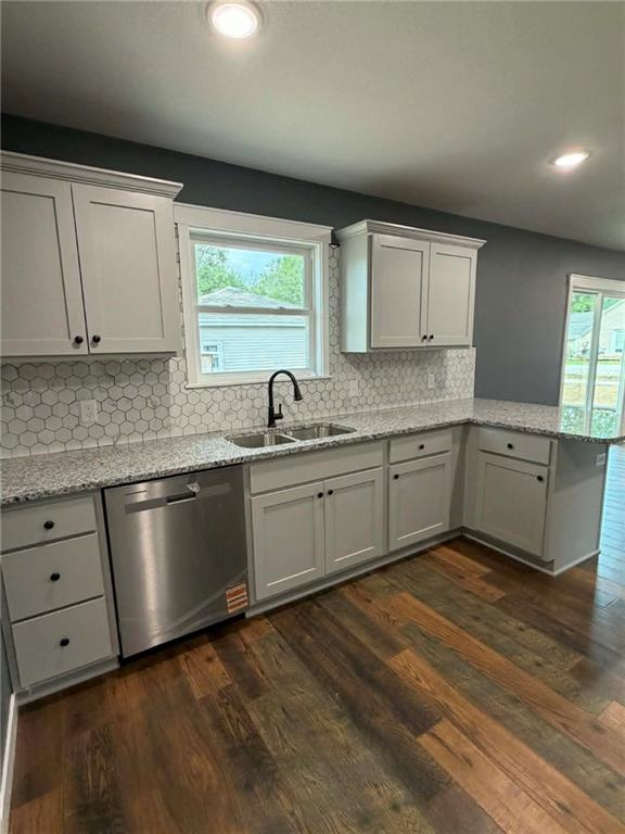 902 Morgan Street St. Joseph, MO 64504 - Photo 8 of 44