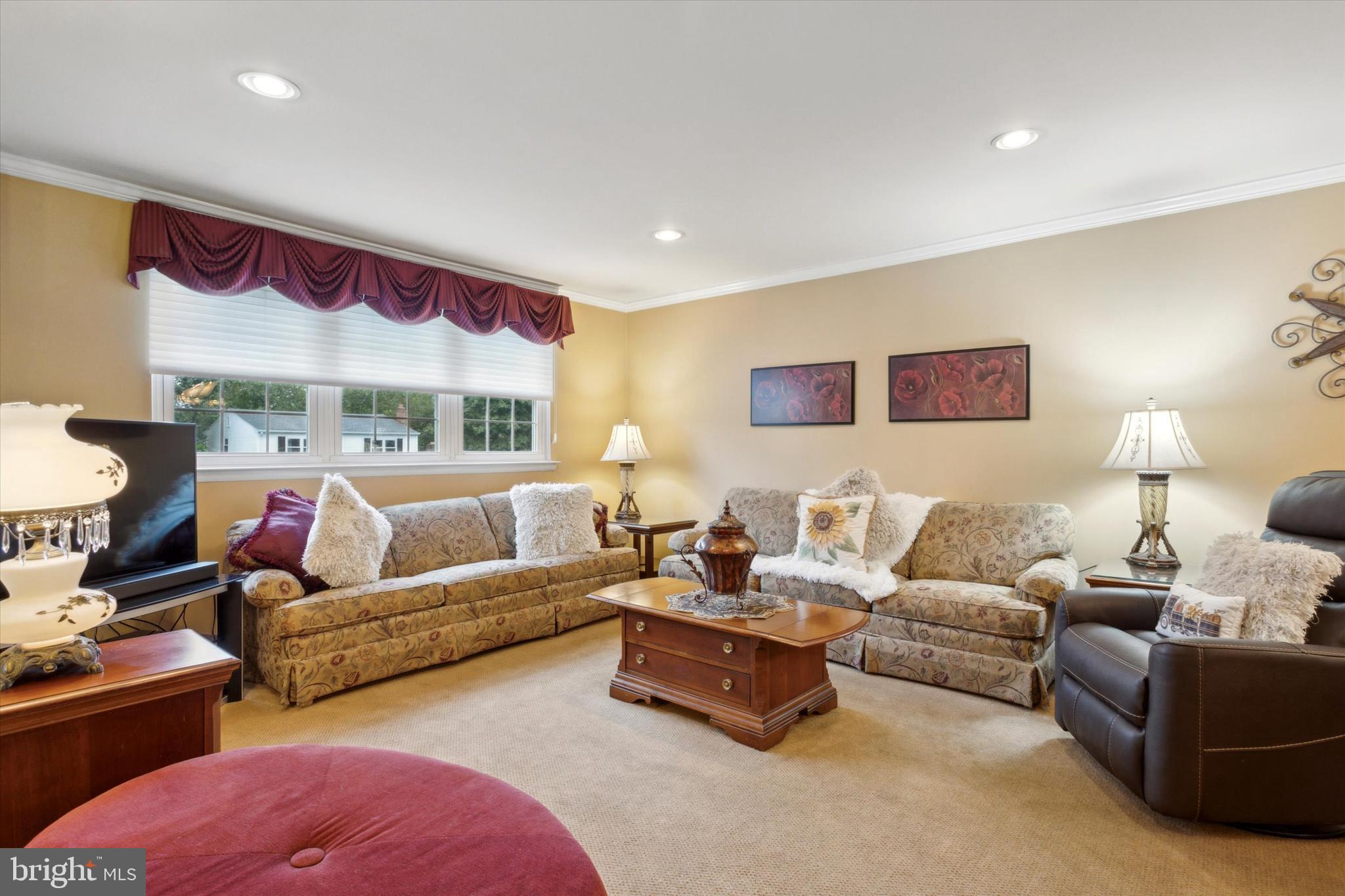 512 Schick Road Aston, PA 19014 - Photo 3 of 25 a living room with furniture and a large window