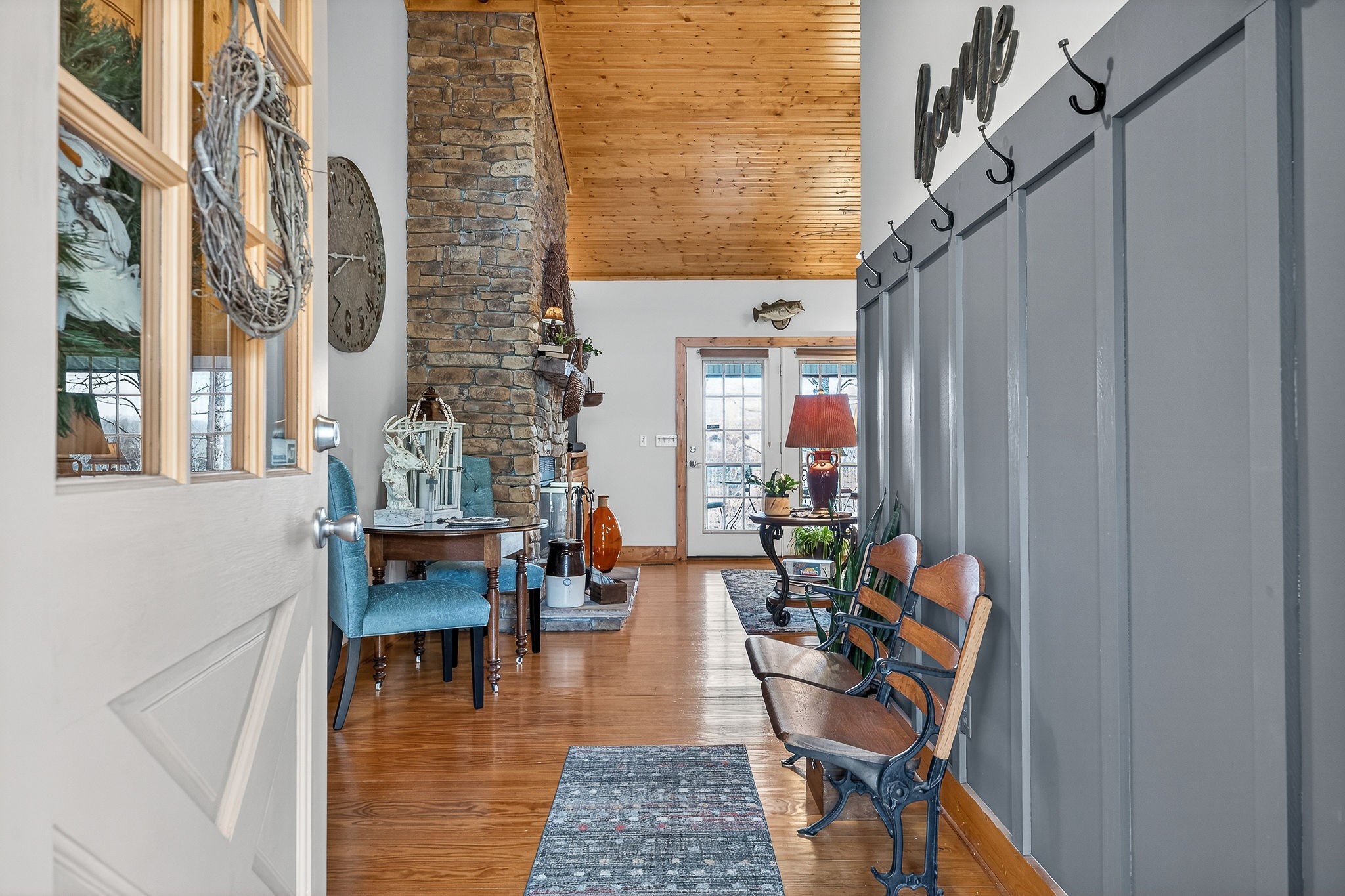 2539 Sparkman Town Road Doyle, TN 38559 - Photo 11 of 54 a backyard of a house with seating space