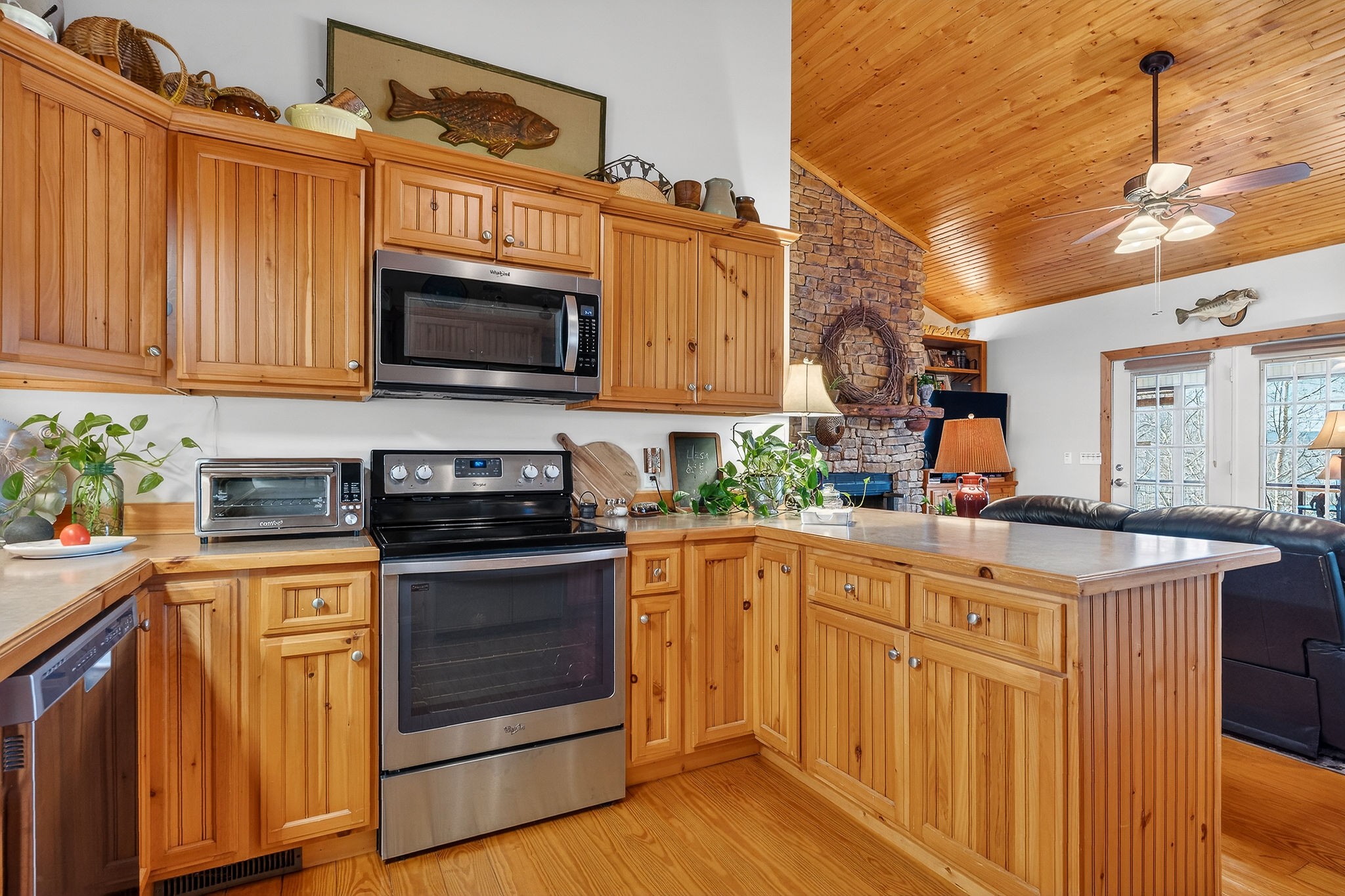 2539 Sparkman Town Road Doyle, TN 38559 - Photo 12 of 54 a kitchen with stainless steel appliances granite countertop a stove a sink and a microwave