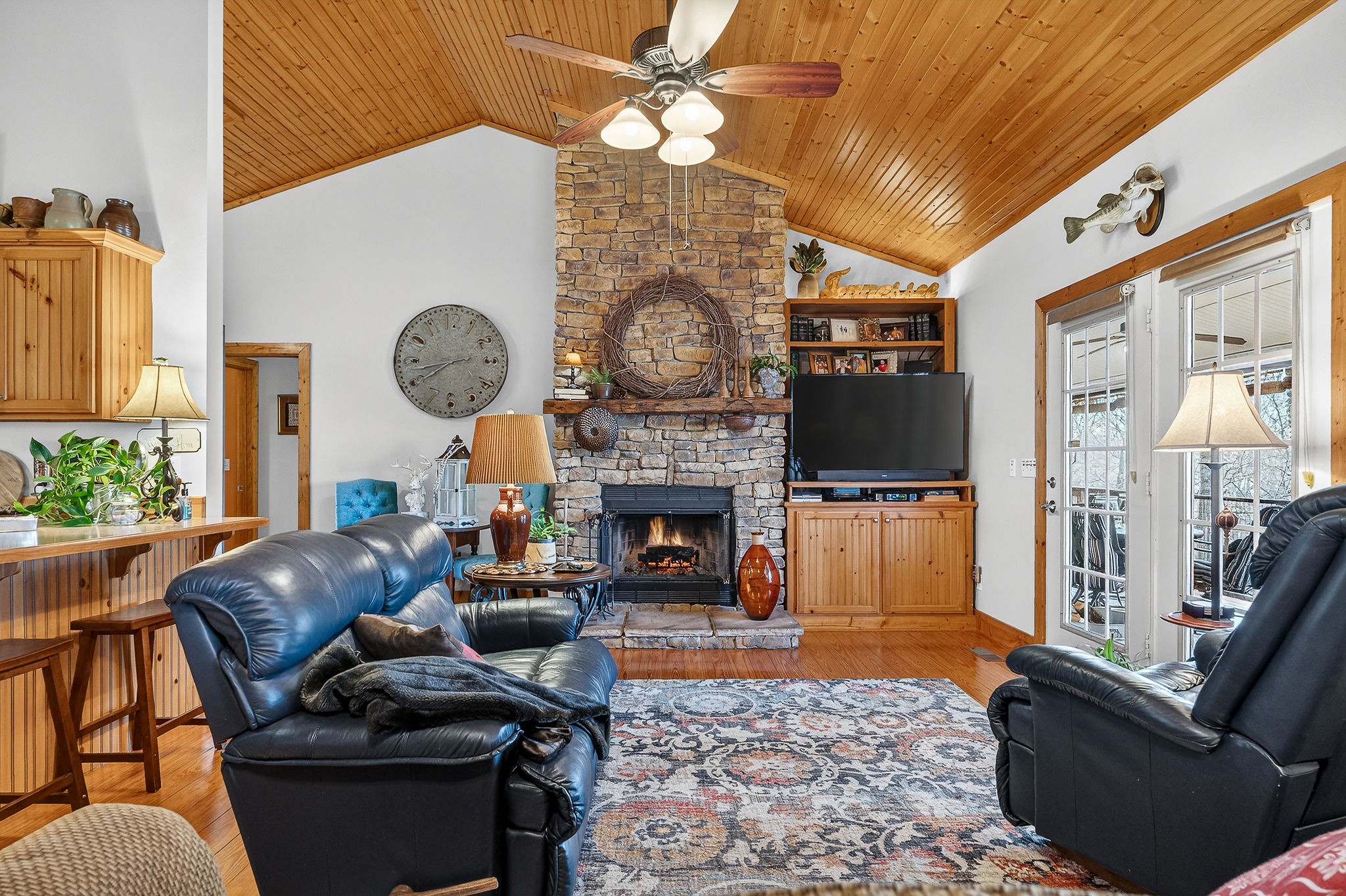 2539 Sparkman Town Road Doyle, TN 38559 - Photo 8 of 54 a living room with furniture a fireplace and a large window