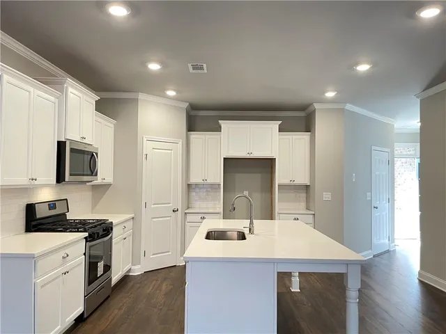 $399,000 | 2335 Morgan Pl Drive, Buford, GA 30519