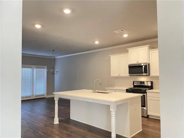 $399,000 | 2335 Morgan Pl Drive, Buford, GA 30519