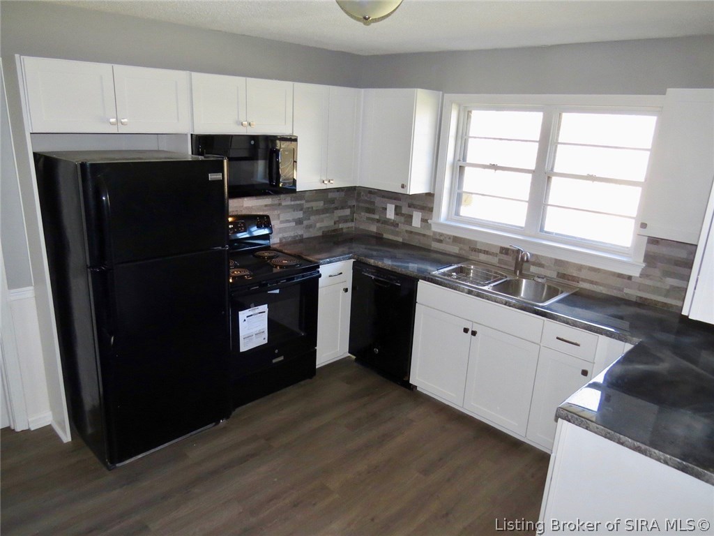 1811 Valley View Road New Albany, IN 47150 - Photo 18 of 31 Gallery Image 18