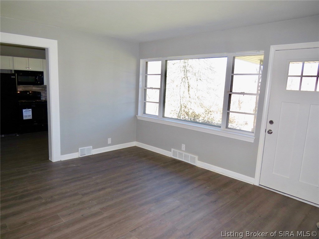 1811 Valley View Road New Albany, IN 47150 - Photo 22 of 31 Gallery Image 22