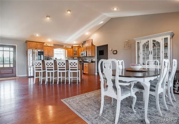 $499,900 | 16501 County Road 420, Bloomfield, MO 63825