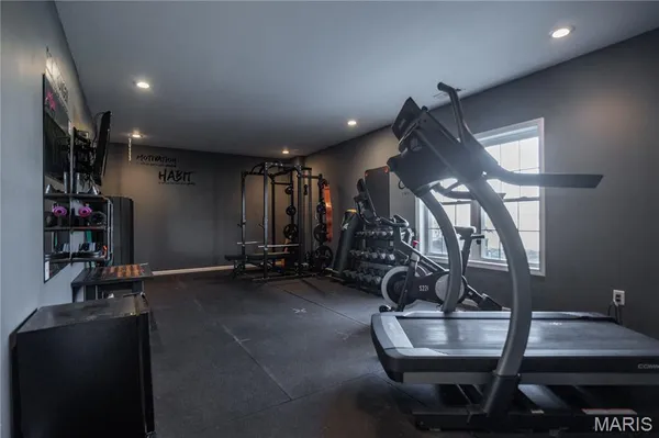 $499,900 | 16501 County Road 420, Bloomfield, MO 63825