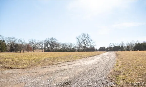 $499,900 | 16501 County Road 420, Bloomfield, MO 63825
