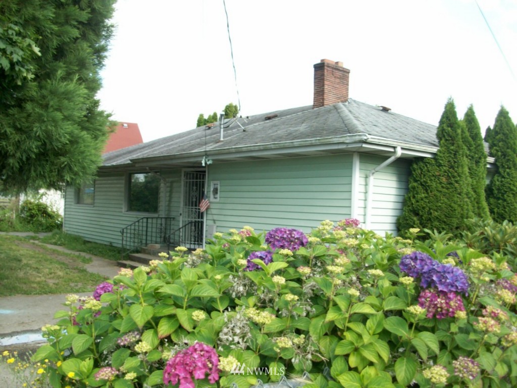 4808 Gay Road East Tacoma, WA 98443 - Photo 1 of 1 Gallery Image 1