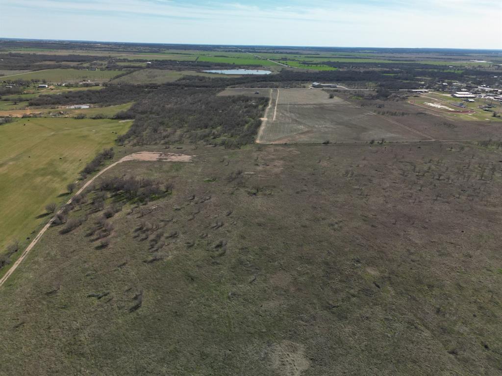 910 Prairie View Road Perrin, TX 76486 - Photo 3 of 4 a view of an ocean beach