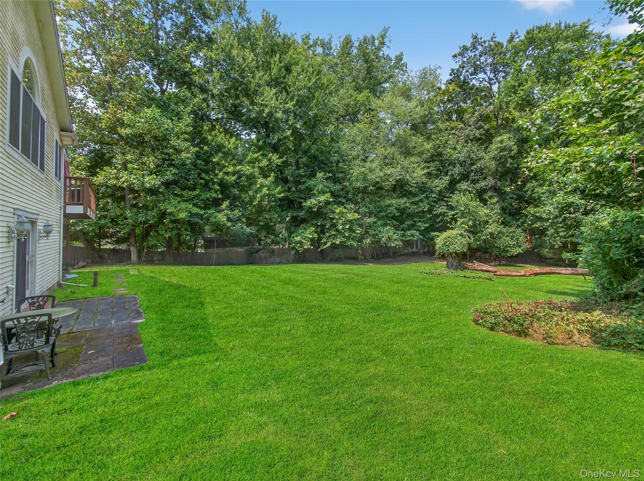 516 Oak Tree Road Palisades, NY 10964 - Photo 32 of 38 a view of yard with green space