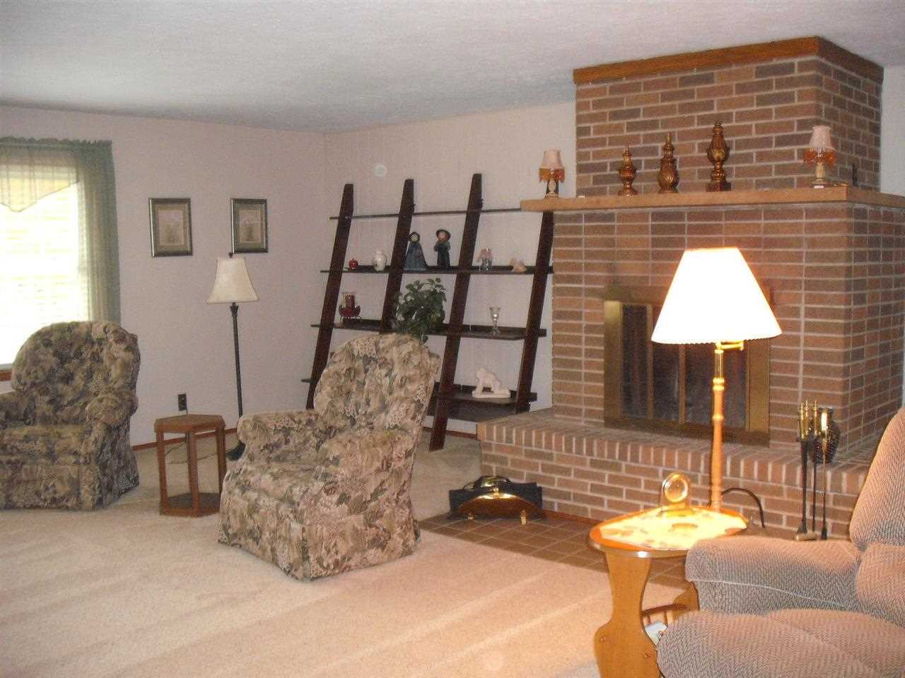 52885 Juniper Road South Bend, IN 46637 - Photo 4 of 29 Gallery Image 4