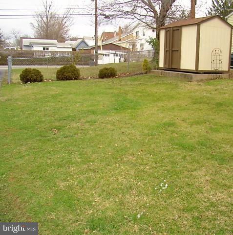 107 Beechwood Road Brookhaven, PA 19015 - Photo 12 of 13 Gallery Image 12