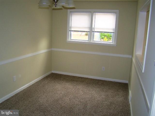 107 Beechwood Road Brookhaven, PA 19015 - Photo 4 of 13 Gallery Image 4