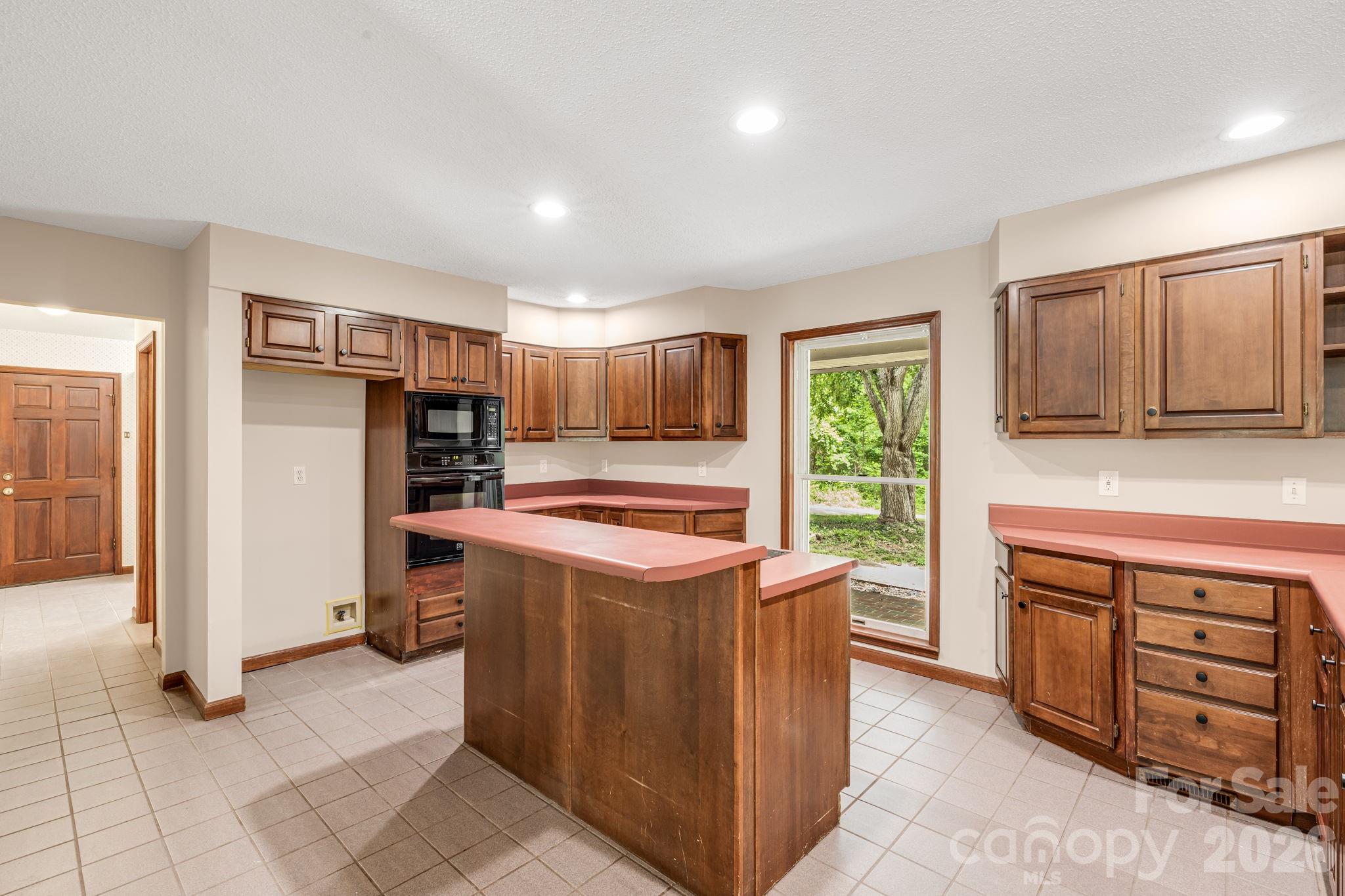 35 Byrd Road Candler, NC 28715 - Photo 12 of 43