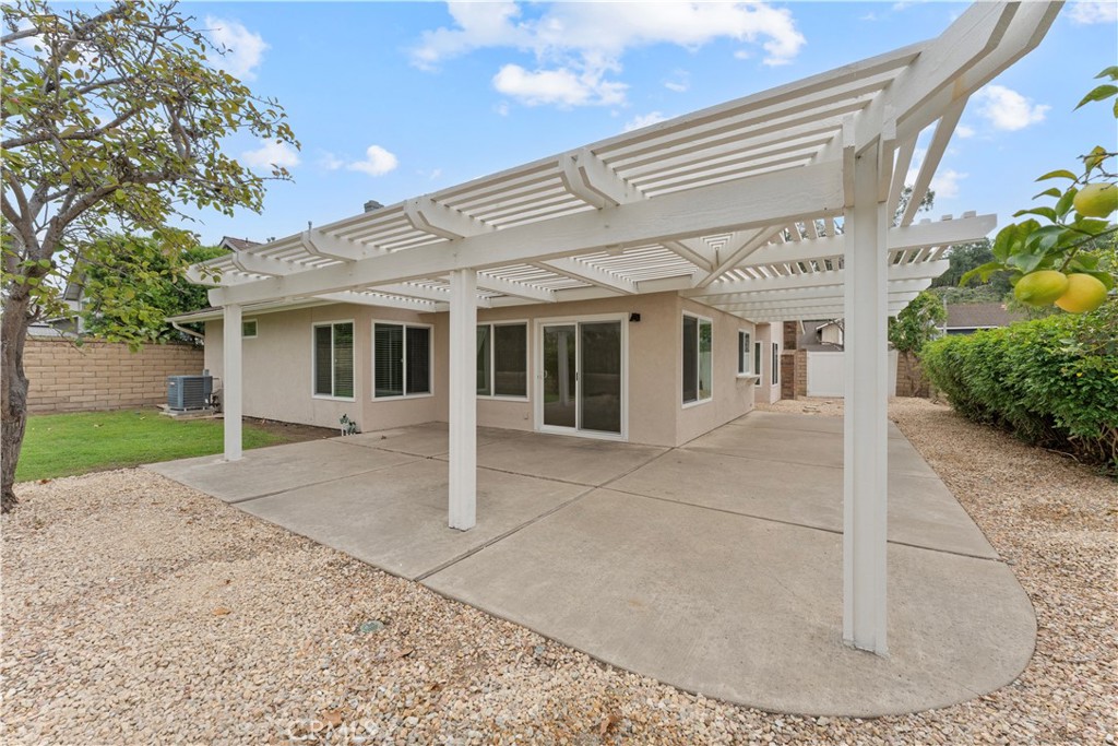 25575 Orchard Rim Lane Lake Forest, CA 92630 - Photo 26 of 28 Backayrd