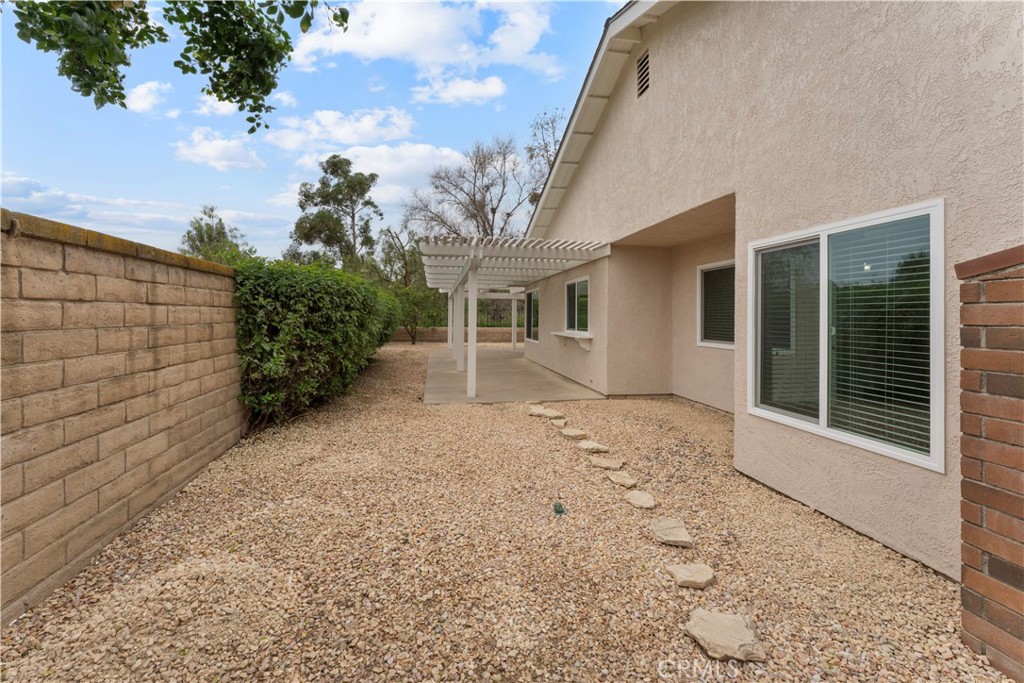 25575 Orchard Rim Lane Lake Forest, CA 92630 - Photo 27 of 28 Side Yard