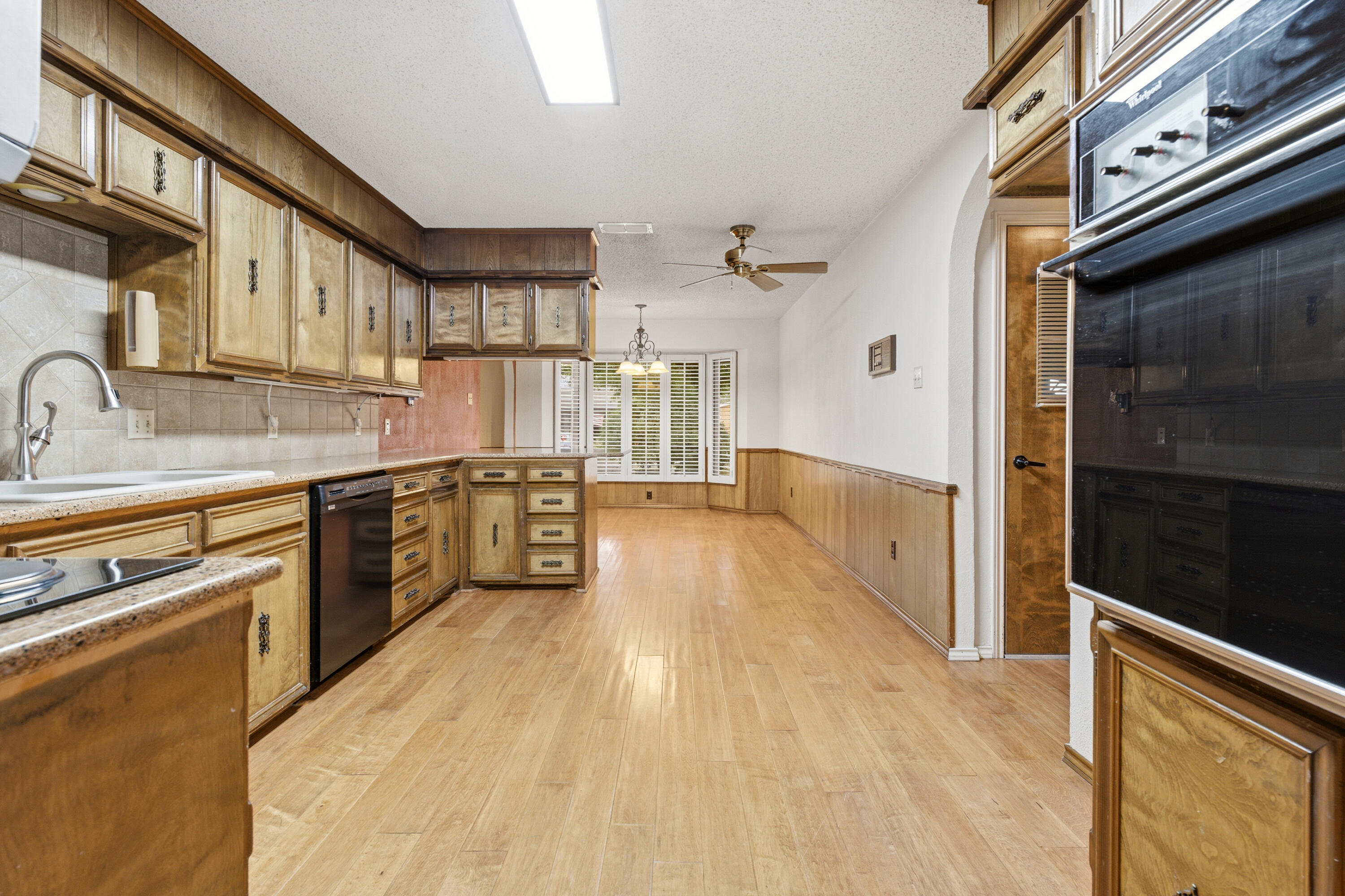 3516 92nd Street Lubbock, TX 79423 - Photo 9 of 29 DSC00139